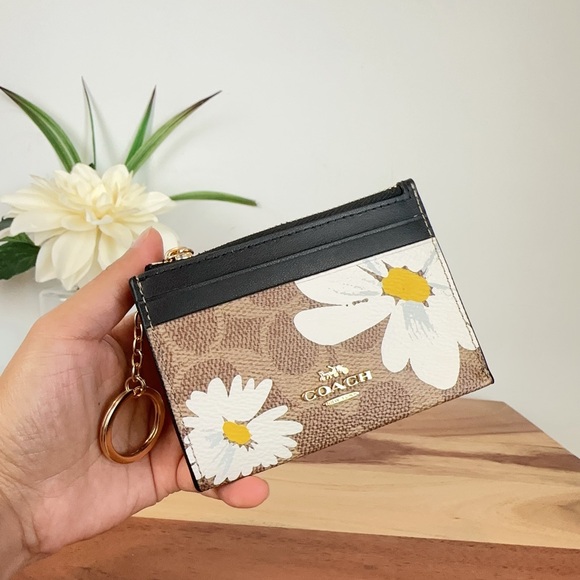 NWT Coach Mini Skinny Id Case In Signature Canvas With Floral Print - Picture 1 of 5